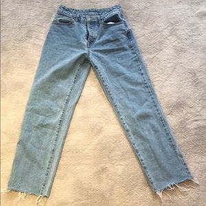 brandy melville mom jeans size small